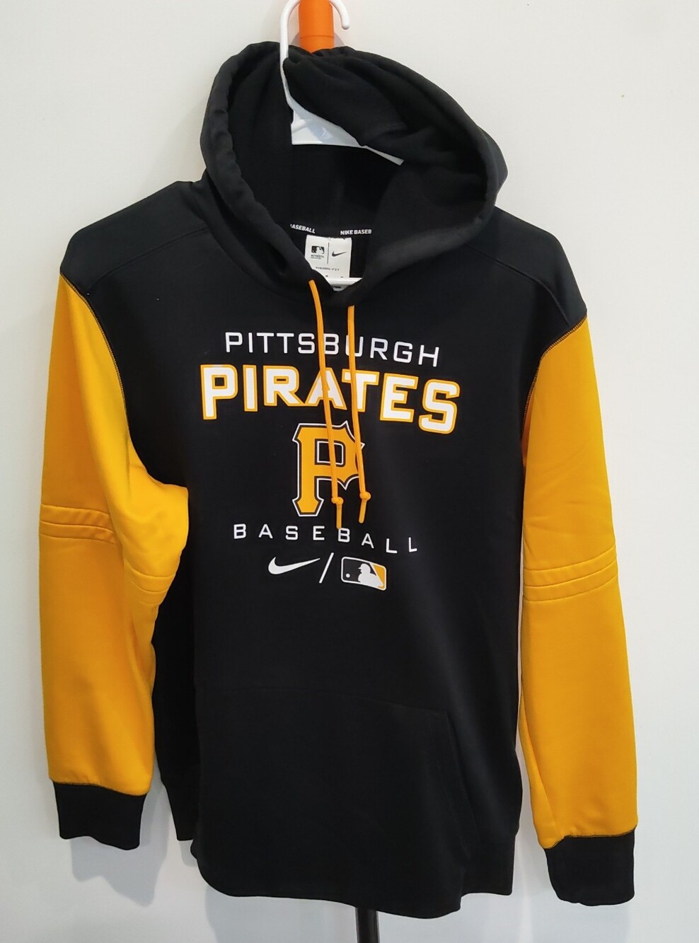 Nike Pittsburgh Pirates Men's Medium Therma-Fit Baseball Hoodie